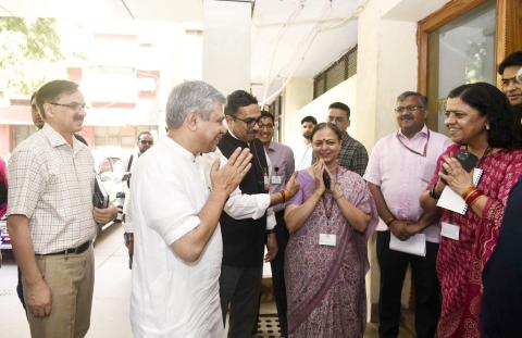 Shri Ashwini Vaishnaw being welcomed during his arrival for taking charge as the Union Minister for Information & Broadcasting, in New Delhi on June 11, 2024.